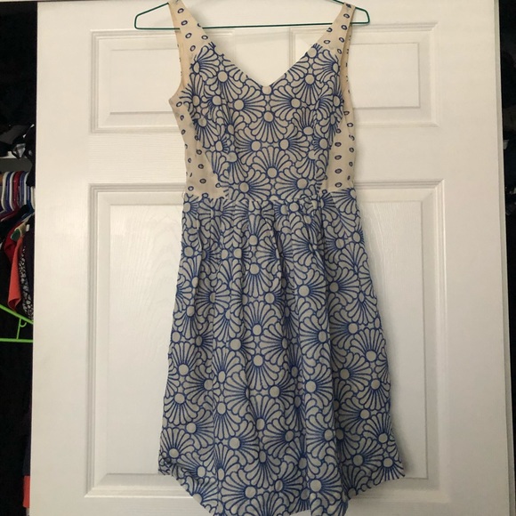 ANTONIO MELANI Dresses & Skirts - Antonio Melani dress